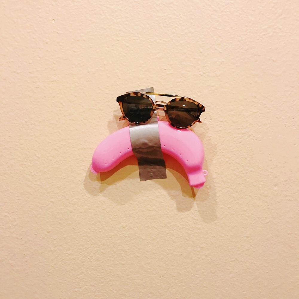 FREE Banana case👻 Retro Sunglasses Best Gift♥️